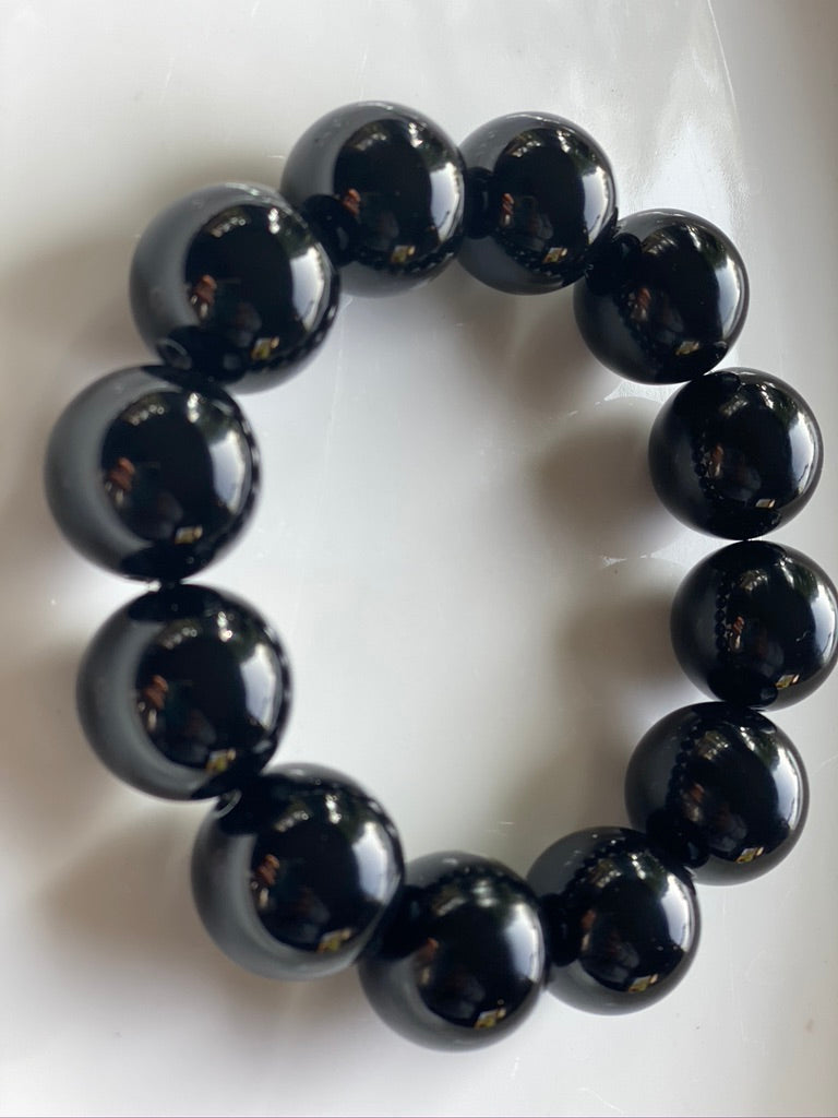 20mm Onyx Gemstone Bracelet – Awaken the Gems