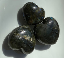 Load image into Gallery viewer, Labradorite