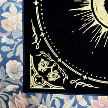 Load image into Gallery viewer, Eclipsa Altar Cloths