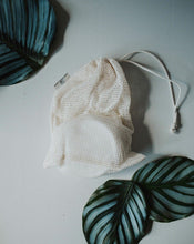 Load image into Gallery viewer, 12x Makeup Remover Pads With Bag
