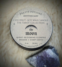 Load image into Gallery viewer, THE MOON Tarot Collection Candle