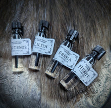 Load image into Gallery viewer, Perfume Discovery Set