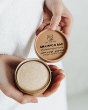 Load image into Gallery viewer, Shampoo Bar | Sweet Orange + Grapefruit