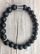 Load image into Gallery viewer, Onyx Bracelet