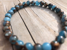 Load image into Gallery viewer, Mini Light Blue Suspended Copper Agate Gemstone Bracelet